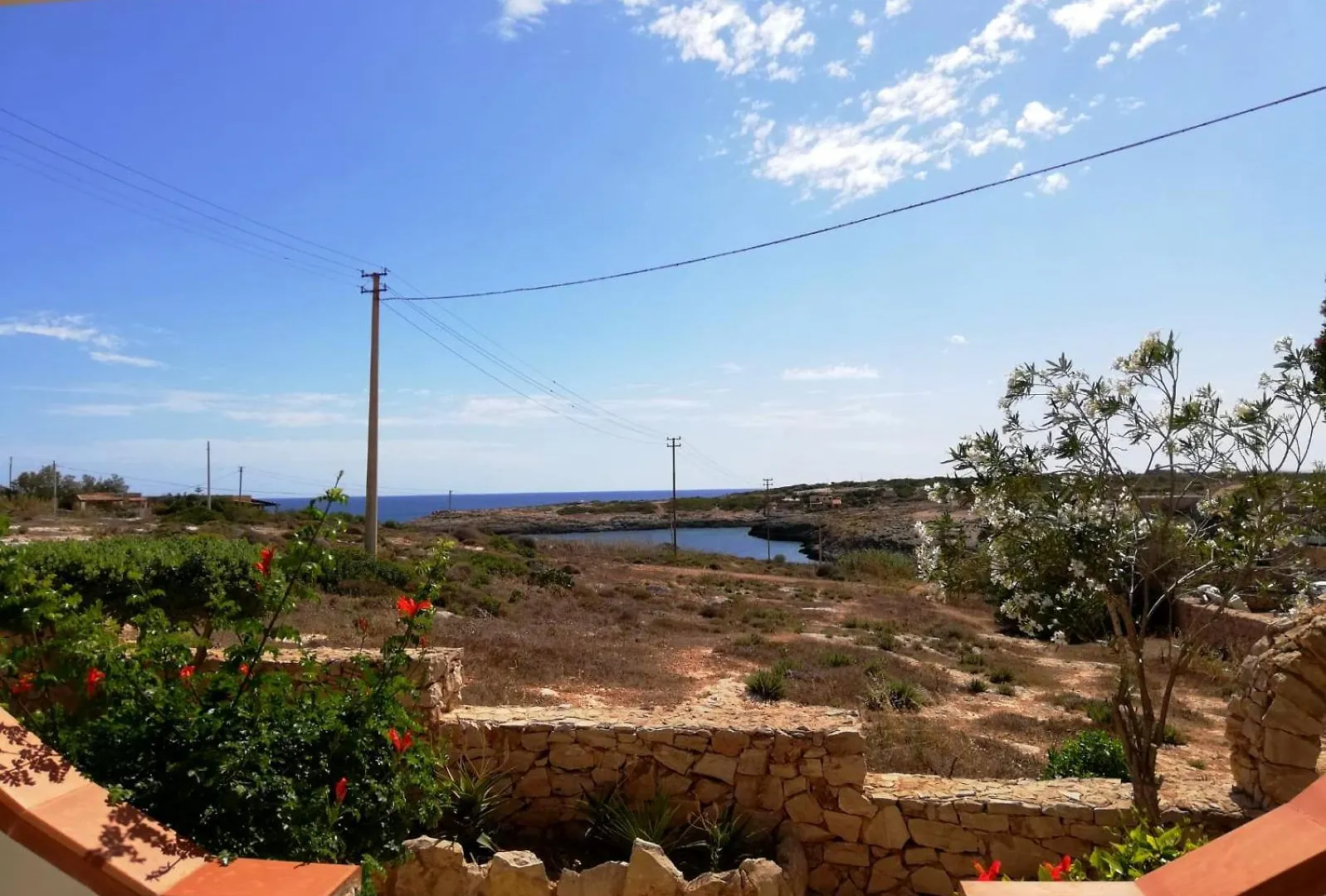 Apart Otel Residence Punta Sottile Lampedusa 150 Mt Dalla Spiaggia Cala Francese