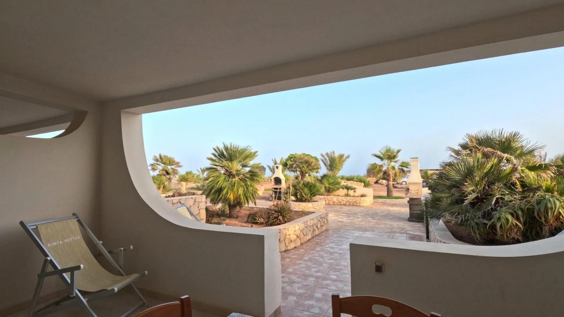 Residence Punta Sottile Lampedusa 150 Mt Dalla Spiaggia Cala Francese Aparthotel