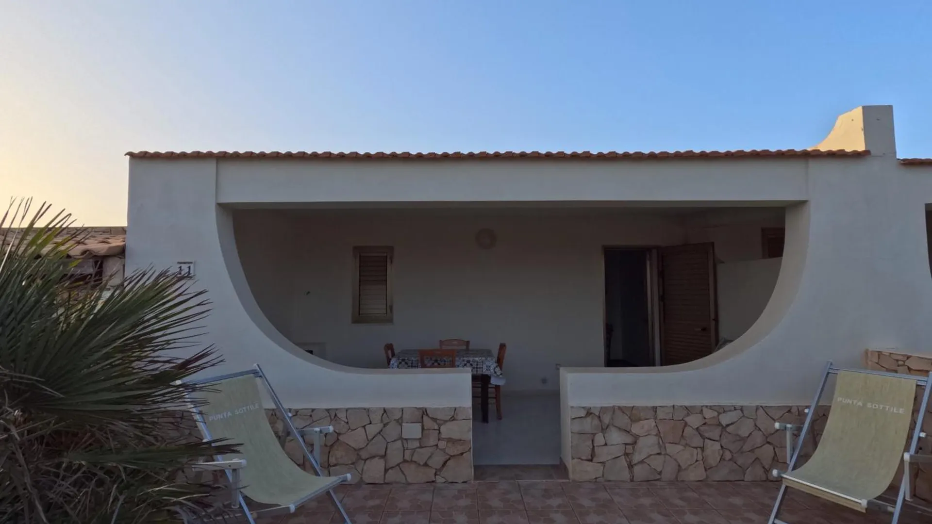 Residence Punta Sottile Lampedusa 150 Mt Dalla Spiaggia Cala Francese İtalya